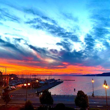 Five Flowers Guest House Trieste Exterior foto