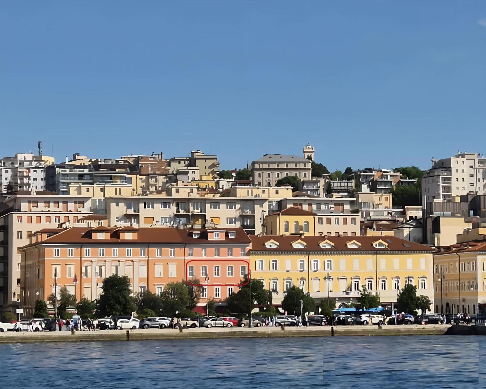 Five Flowers Guest House Trieste Exterior foto